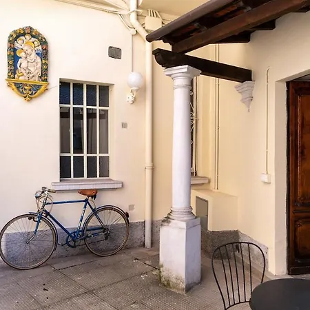 아파트 Palazzo Della Rienza 코모